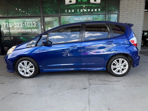 Used 2010 Honda Fit Sport image 4