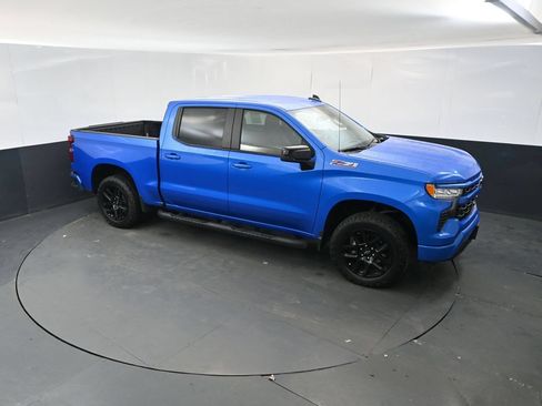 Used 2025 Chevrolet Silverado 1500 RST w/ Z71 Off-Road Package AWD/4WD image 33