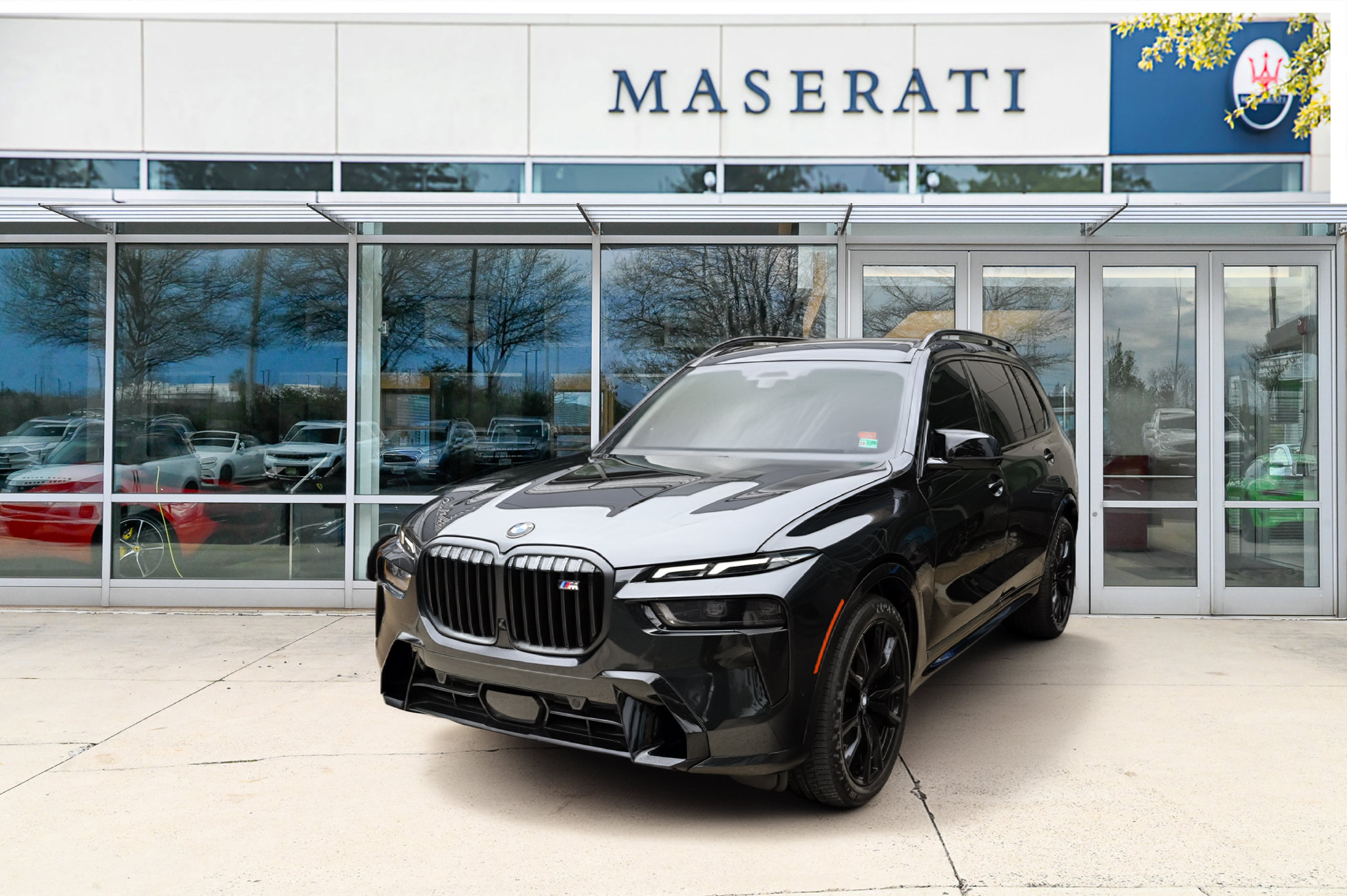 Used 2024 BMW X7 M60i w/ Executive Package AWD/4WD image 1