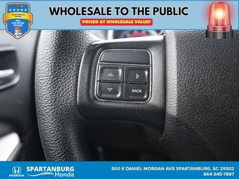 Used 2019 Dodge Journey SE image 13