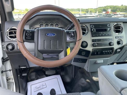 Used 2016 Ford F250 XLT w/ XLT Value Package AWD/4WD image 22
