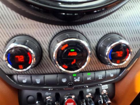 Used 2022 MINI Cooper Countryman S w/ Signature Upholstery Package image 25