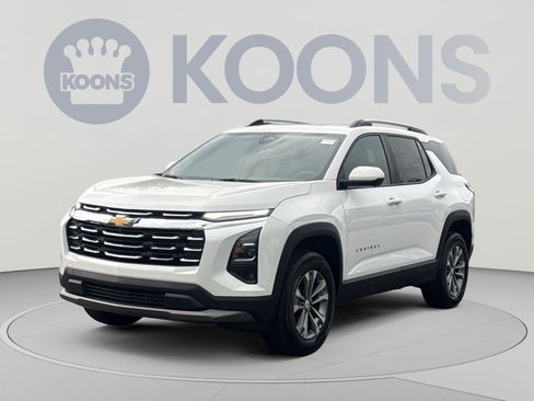 Used 2025 Chevrolet Equinox LT w/ Convenience Package II FWD image 1