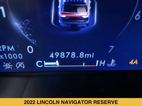 Used 2022 Lincoln Navigator Reserve AWD/4WD image 4
