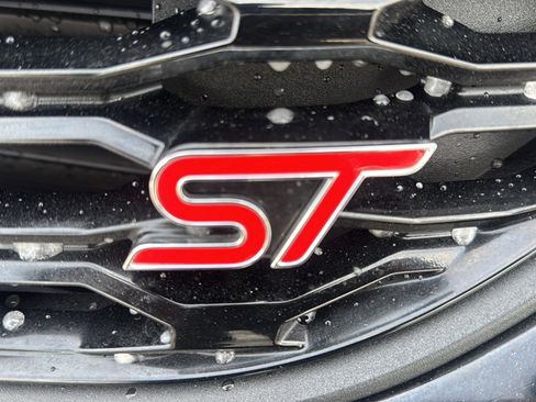 Used 2023 Ford Explorer ST w/ Equipment Group 401A image 47