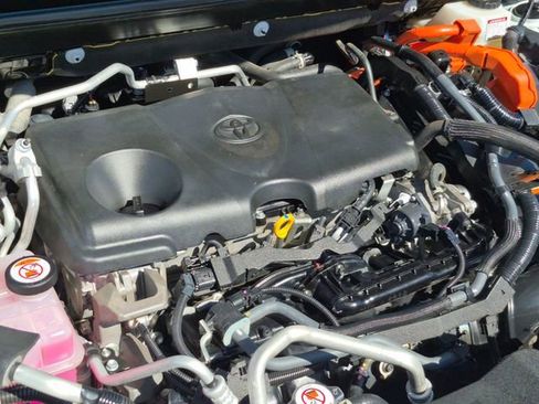 Used 2023 Toyota RAV4 XSE w/ Premium Package image 22