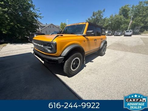 Used 2021 Ford Bronco Badlands AWD/4WD image 2