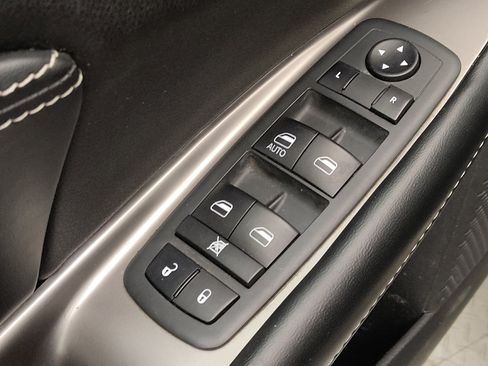 Used 2020 Dodge Journey Crossroad FWD image 27