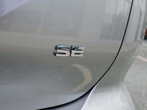 New 2026 Mitsubishi Outlander SE image 22