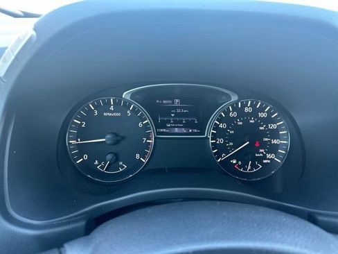 Used 2018 Nissan Pathfinder SL w/ SL Premium Package AWD/4WD image 3