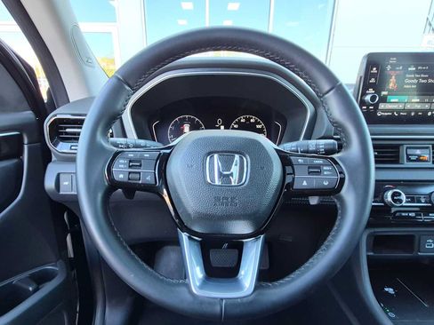 Certified 2023 Honda Pilot Touring image 20