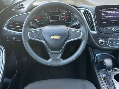 Used 2022 Chevrolet Malibu LT image 13