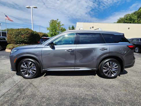Certified 2026 INFINITI QX60 Luxe w/ Cargo Package AWD/4WD image 5
