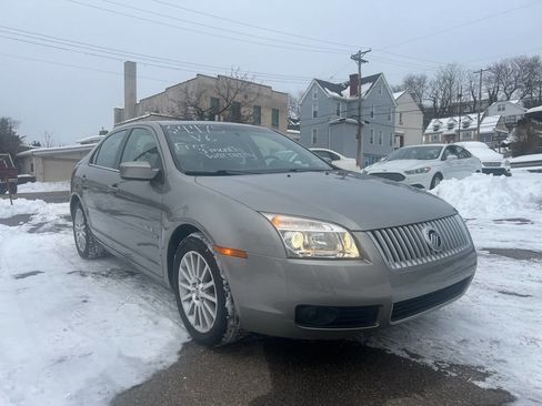 Used 2008 Mercury Milan Premier image 3