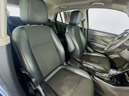 Used 2017 Buick Encore Preferred image 25