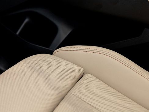 Used 2025 BMW X3 xDrive30i w/ Premium Package image 23