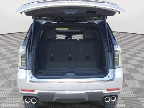 New 2026 Chevrolet Tahoe Premier w/ Sun And Tow Package AWD/4WD image 5