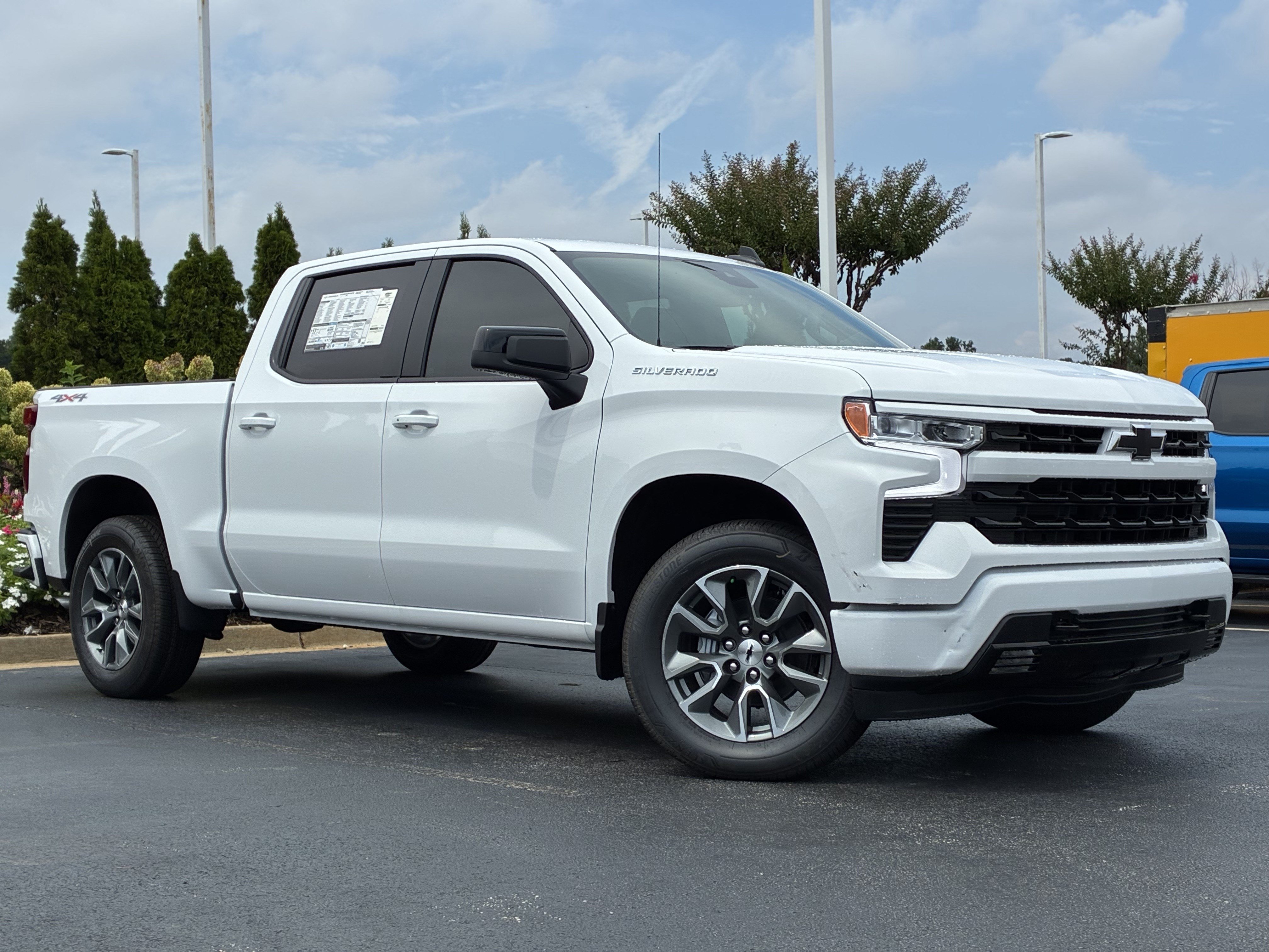 New 2026 Chevrolet Silverado 1500 RST w/ Convenience Package II AWD/4WD image 2