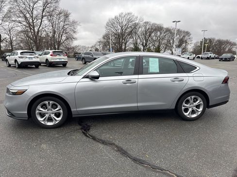 Used 2024 Honda Accord LX image 2