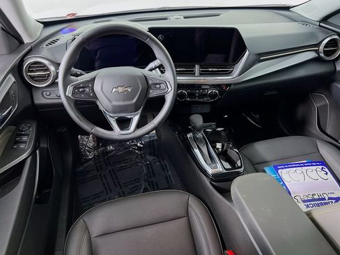 Used 2024 Chevrolet Trax ACTIV FWD image 20