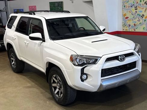 Used 2019 Toyota 4Runner TRD Off-Road AWD/4WD image 56