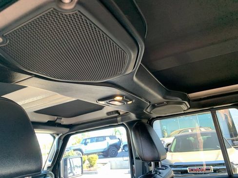 Used 2020 Jeep Gladiator Rubicon image 19