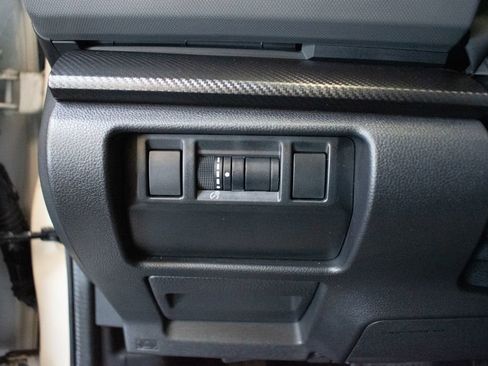 Used 2024 Subaru Crosstrek 2.5i Limited w/ Popular Package #3A image 19