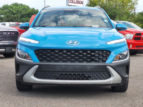 Used 2023 Hyundai Kona SEL w/ Cargo Package AWD/4WD image 2