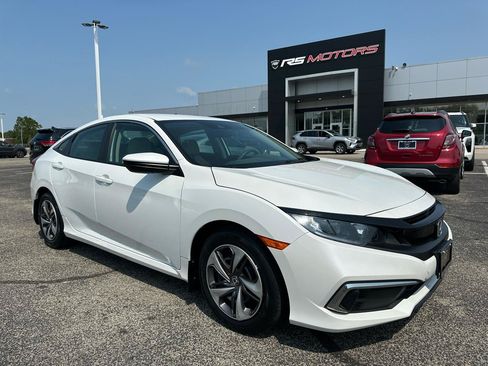 Used 2019 Honda Civic LX image 2