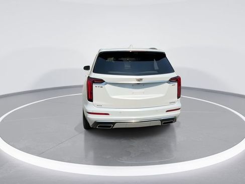 Used 2024 Cadillac XT6 Premium Luxury w/ Technology Package AWD/4WD image 7