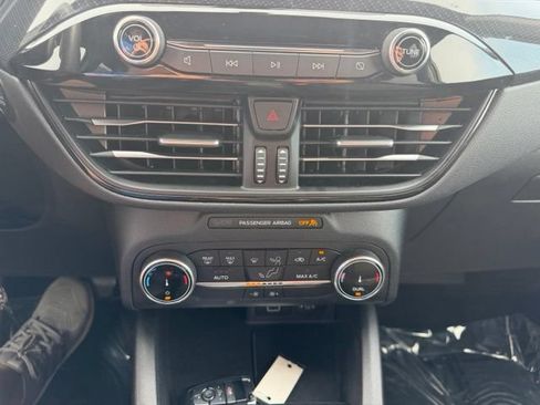 Used 2025 Ford Escape ST-Line FWD image 25