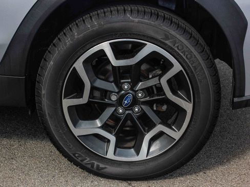 Used 2016 Subaru Crosstrek 2.0i Limited image 11