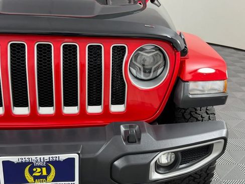 Used 2020 Jeep Wrangler Unlimited Sahara AWD/4WD image 6