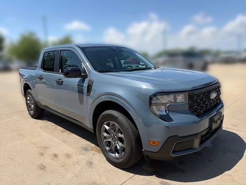 New 2026 Ford Maverick XLT w/ Equipment Group 301A AWD/4WD image 3
