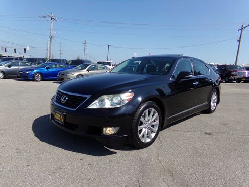 Used 2010 Lexus LS 460 Base AWD 4dr Sedan image 2