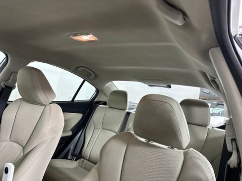 Used 2017 Subaru Impreza 2.0i image 12