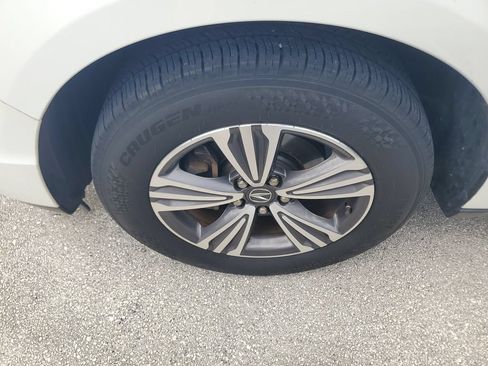 Used 2018 Acura MDX SH-AWD image 4