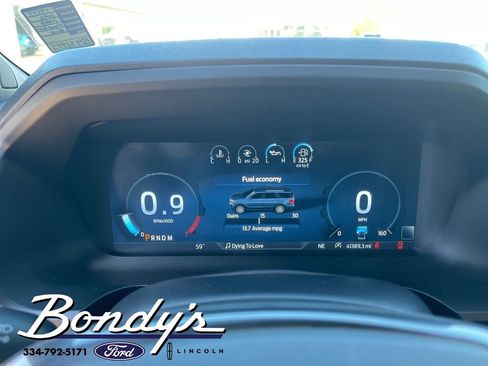 Used 2022 Ford Expedition Limited image 5