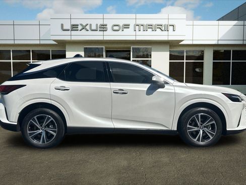 Used 2024 Lexus RX 350 Premium w/ Accessory Package (Z1) FWD image 8