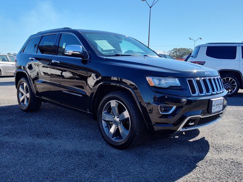 Used 2014 Jeep Grand Cherokee Overland image 11