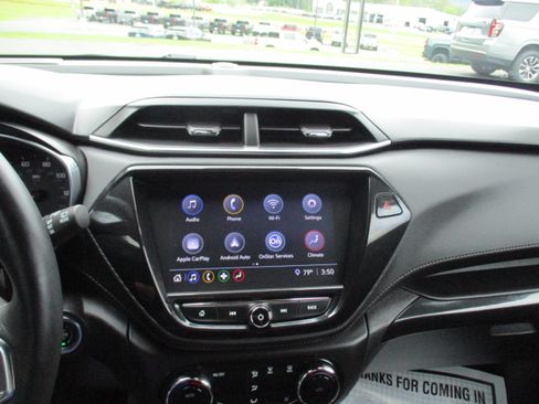 Used 2023 Chevrolet TrailBlazer ACTIV w/ Convenience Package AWD/4WD image 17