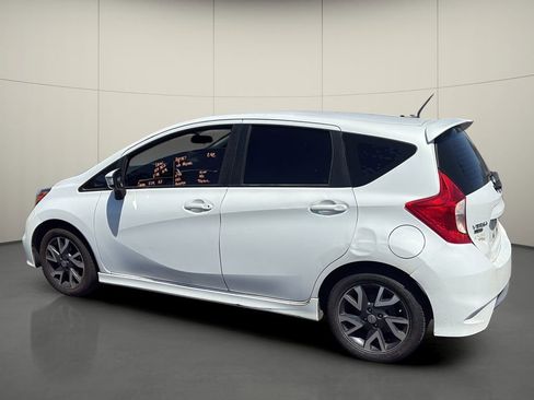 Used 2015 Nissan Versa Note SR FWD image 5
