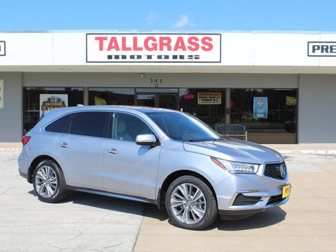 Used 2018 Acura MDX SH-AWD w/ Technology Package image 2