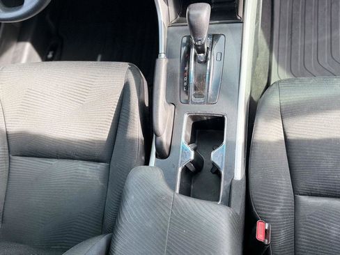 Used 2014 Honda Accord LX image 31