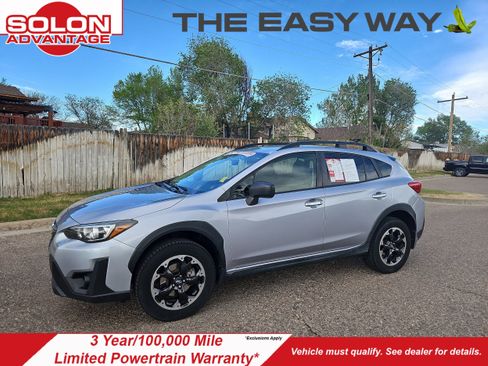 Used 2021 Subaru Crosstrek 2.0i image 1