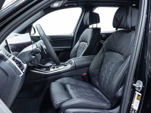 New 2026 BMW X5 xDrive40i w/ M Sport Package image 24