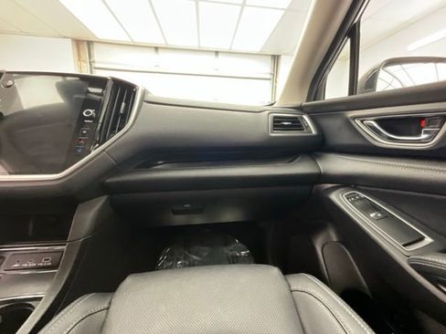 Used 2023 Subaru Ascent Limited AWD/4WD image 12