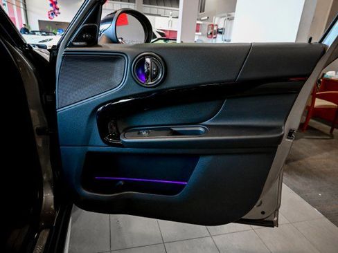 Used 2019 MINI Cooper Countryman S w/ Premium Package image 30