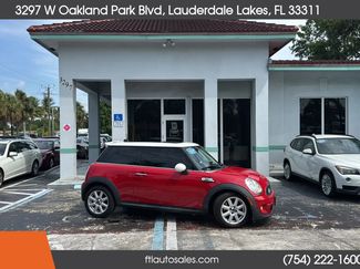 Used 2011 MINI Cooper S image 1