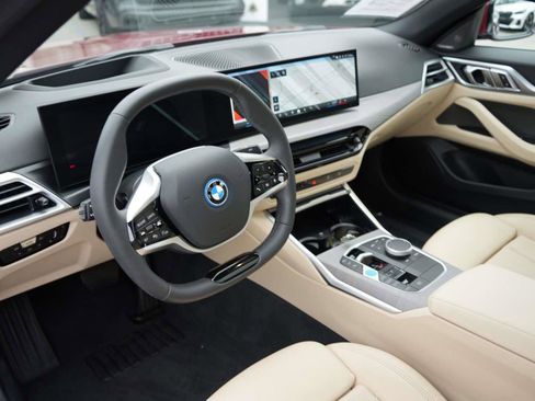 Certified 2025 BMW i4 xDrive40i w/ Premium Package image 10